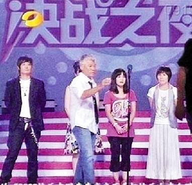 盘点公众场合忘拉裤子拉链的10明星 好尴尬(图)(7)