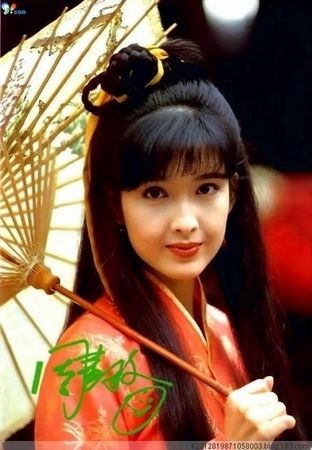 90年代于香港乐坛当红的女歌手